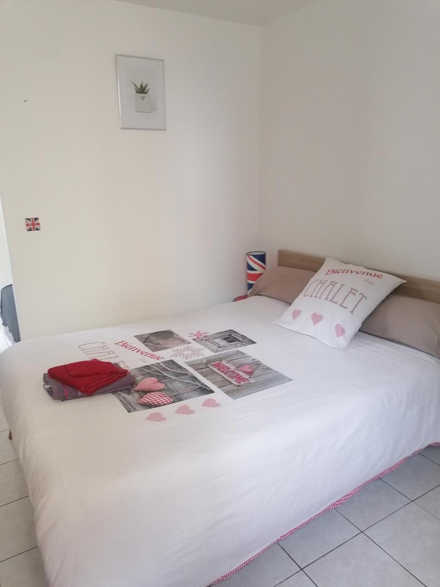 Le Petit Chalet: Cozy Apartment Near Old Town with Breakfast Le Mans Exterior photo